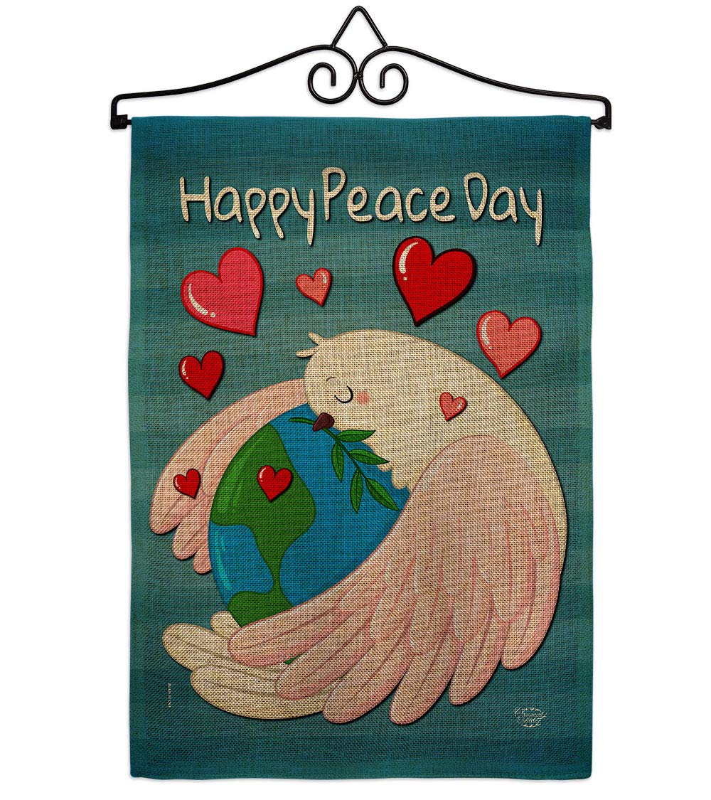 Happy Peace Day Burlap Burlap Garden Flag Set Wall Holder Sweet Life Earth Support Environmental Protection Small Decorative Gift Yard House Banner Double-Sided Made In USA 13 X 18.5